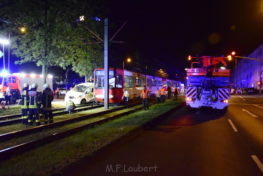 VU PKW Strab Koeln Niehl Amsterdamerstr Friedrich Karlstr P060.JPG - Miklos Laubert